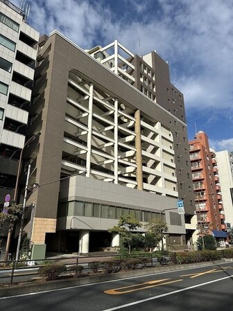 コロネード春日の物件外観写真